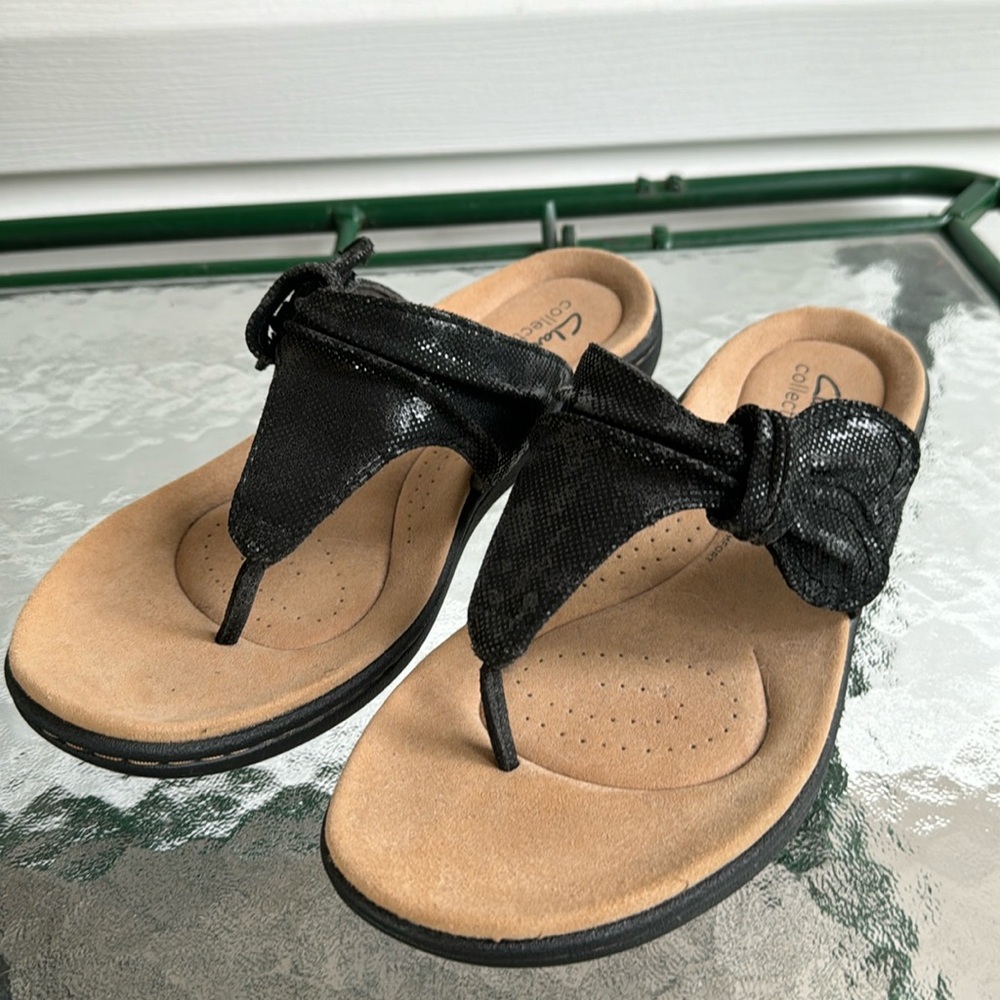 Clarks Laurieann Sandals Flip Flops Size 9